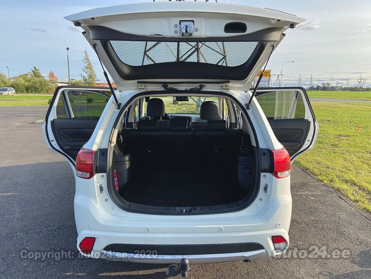 Mitsubishi Outlander Plug-in Hybrid 2.0 89kW - Image 6